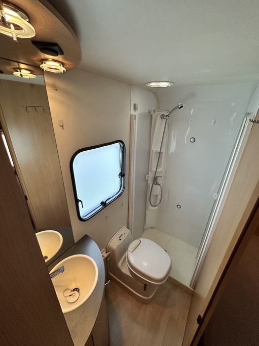 Autorulota cammper  integrata Itineo,2007,aer conditionat