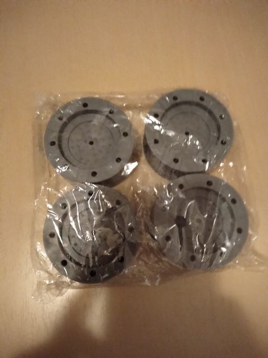 Set 4 suporți antialunecare, antizgomot mașina de spălat și frigidere