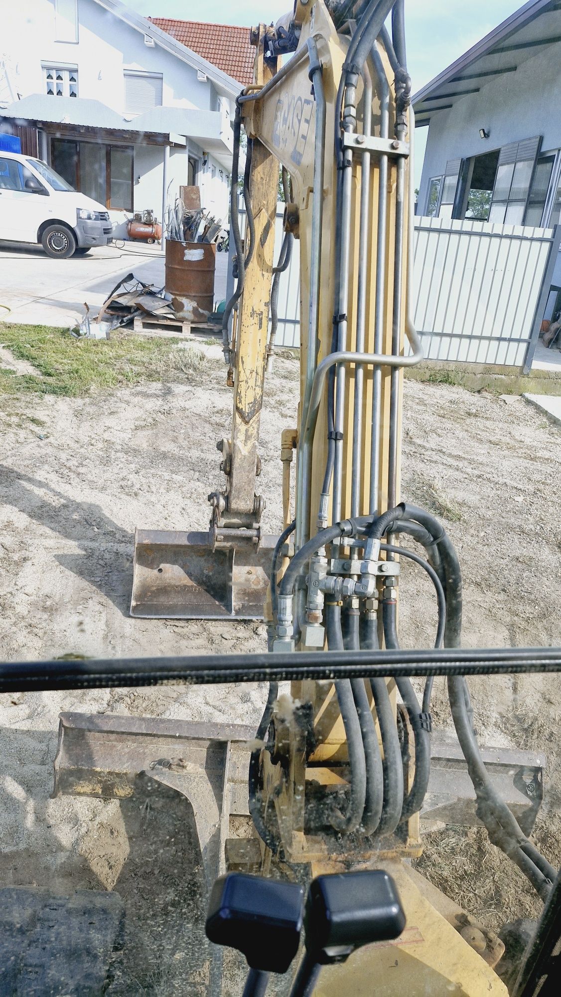 Vând escavator 3.5 CASE