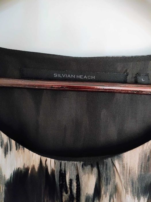 Чисто нови маркови рокли размер L