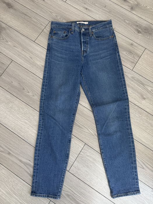 Blugi albastri Levis, wedgie, marimea 25