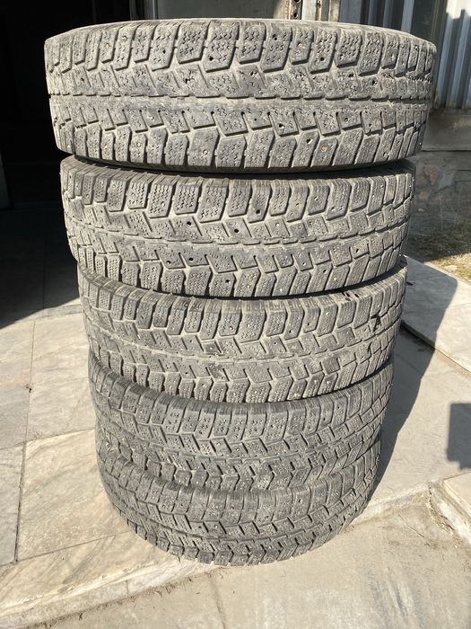 Продам резину 195/75/16с
