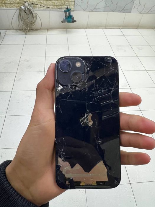 Iphone 13 …………..