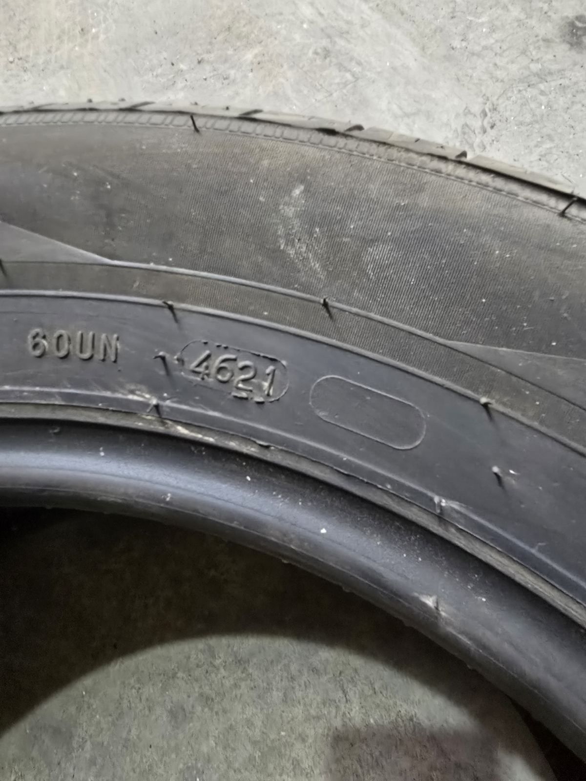 Продавам  4 бр гуми 205/60/15