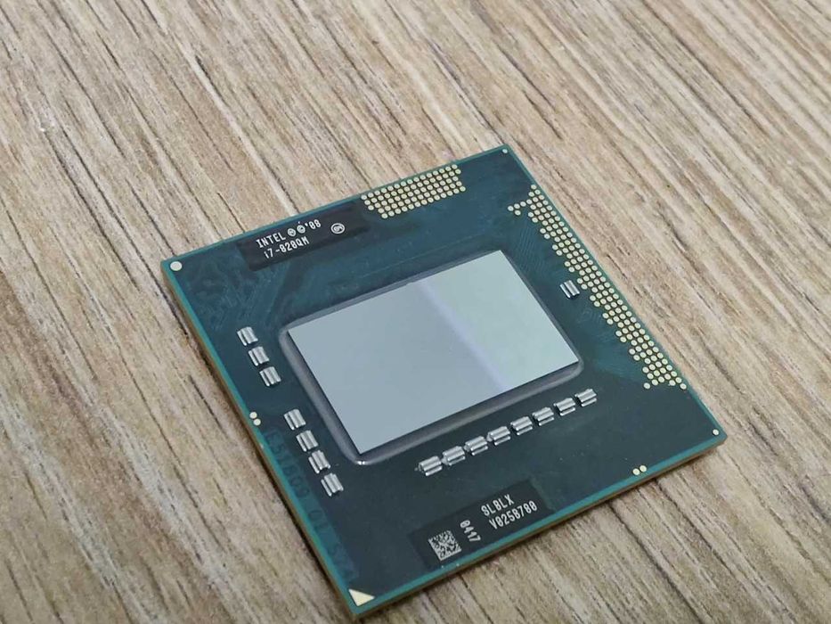 Procesor Laptop Intel i7-820QM 3.06Ghz, 8Mb, PGA988, SLBLX