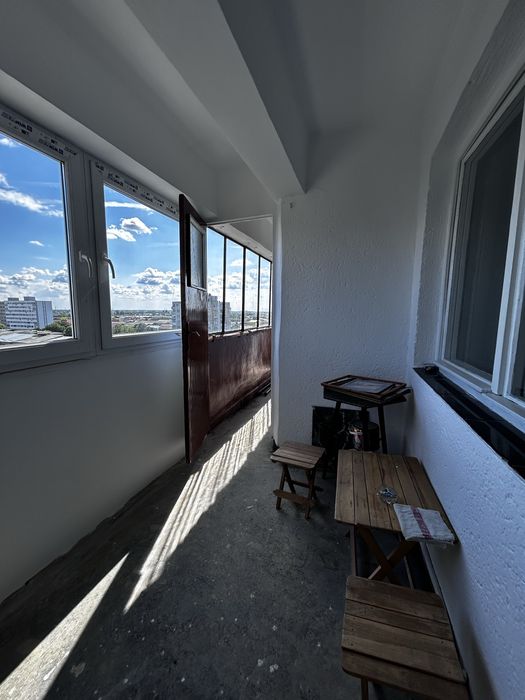 Apartament cu 3 camere de vanzare in micro 16