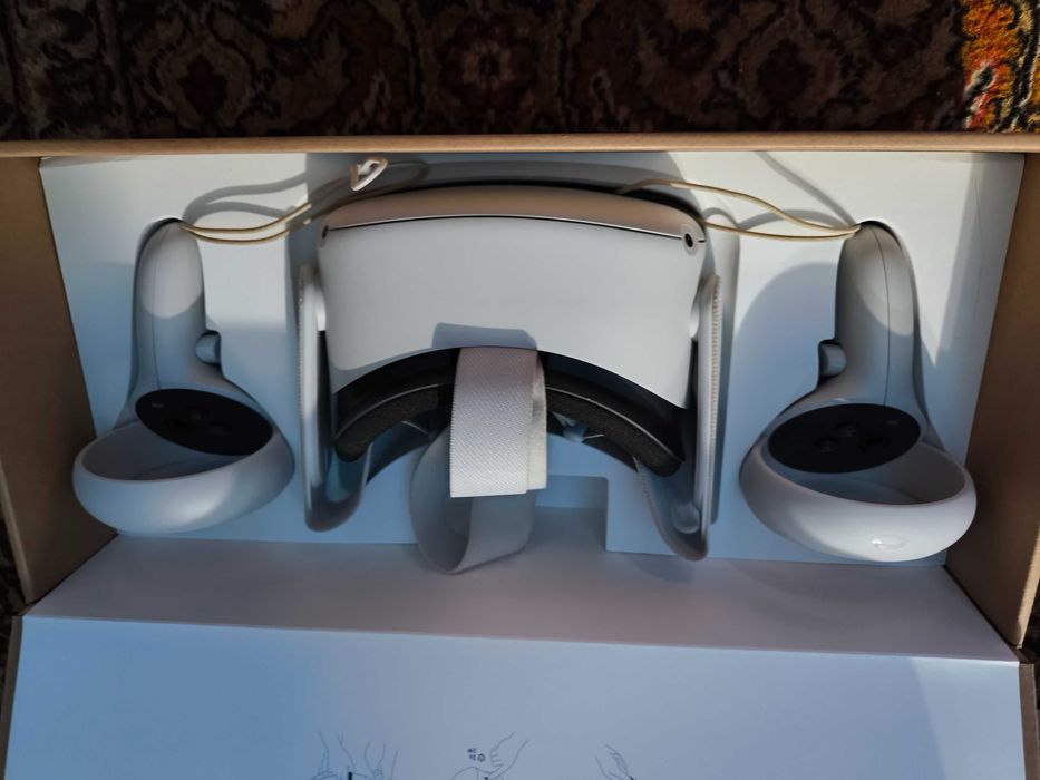 Quest 2 Vr nou Vand urgent