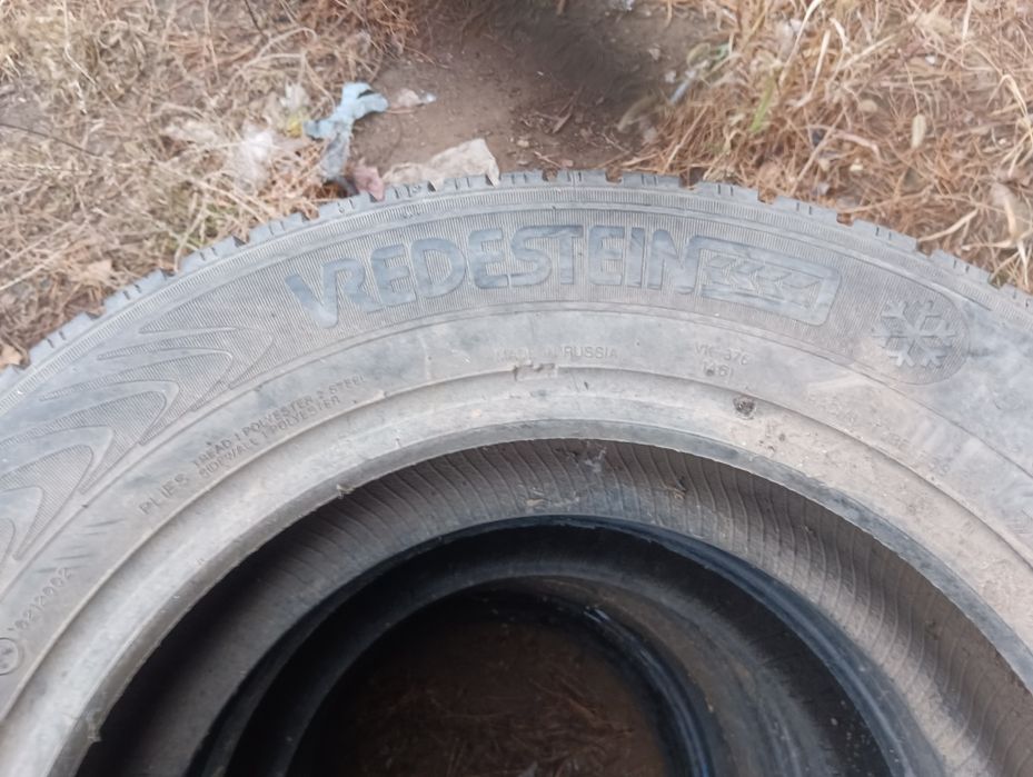 Продам зимние шины на 15