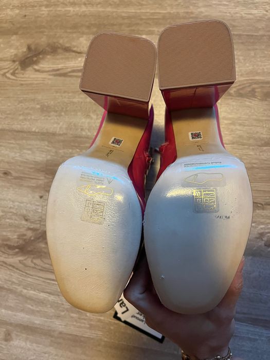 Larroude  нови ботуши