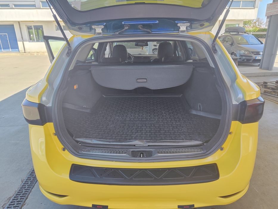 Тойота Авенсис 1.8 147кс. газ -бензин на 185000 км 07.2016г работещо т