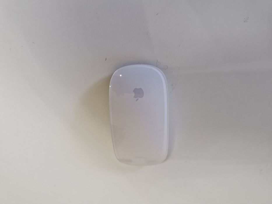Tastatura - mouse - trackpad Apple