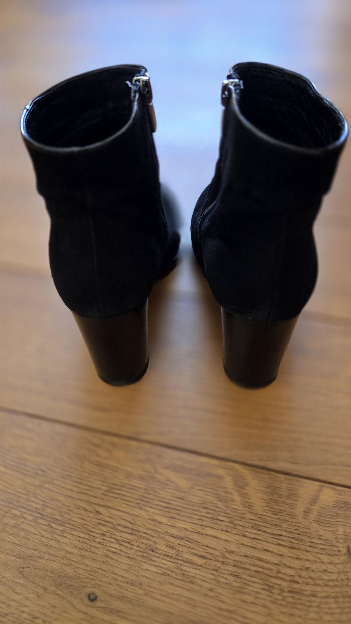 Дамски боти Lasocki ест.велур
