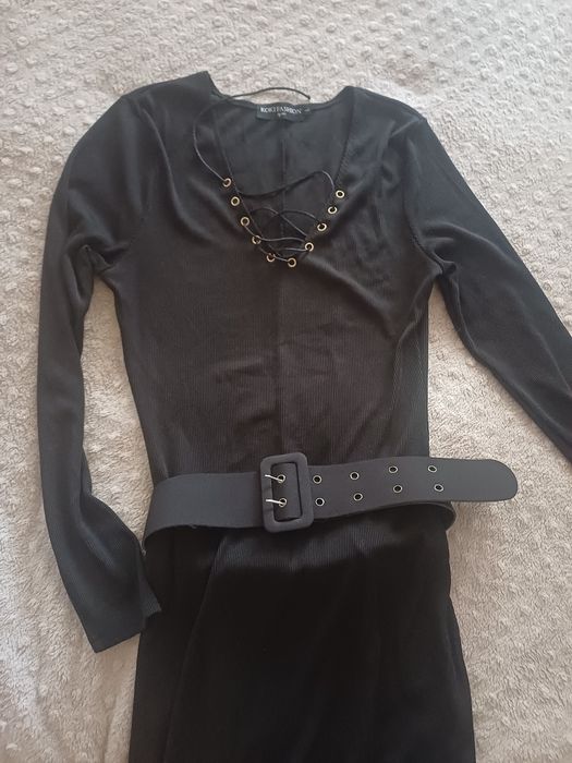 Продам чёрное платье