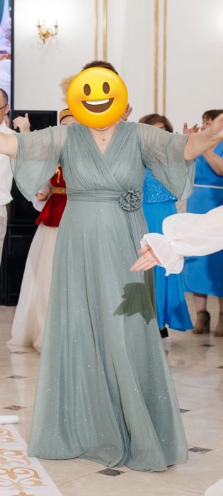 Продам вечернее платье