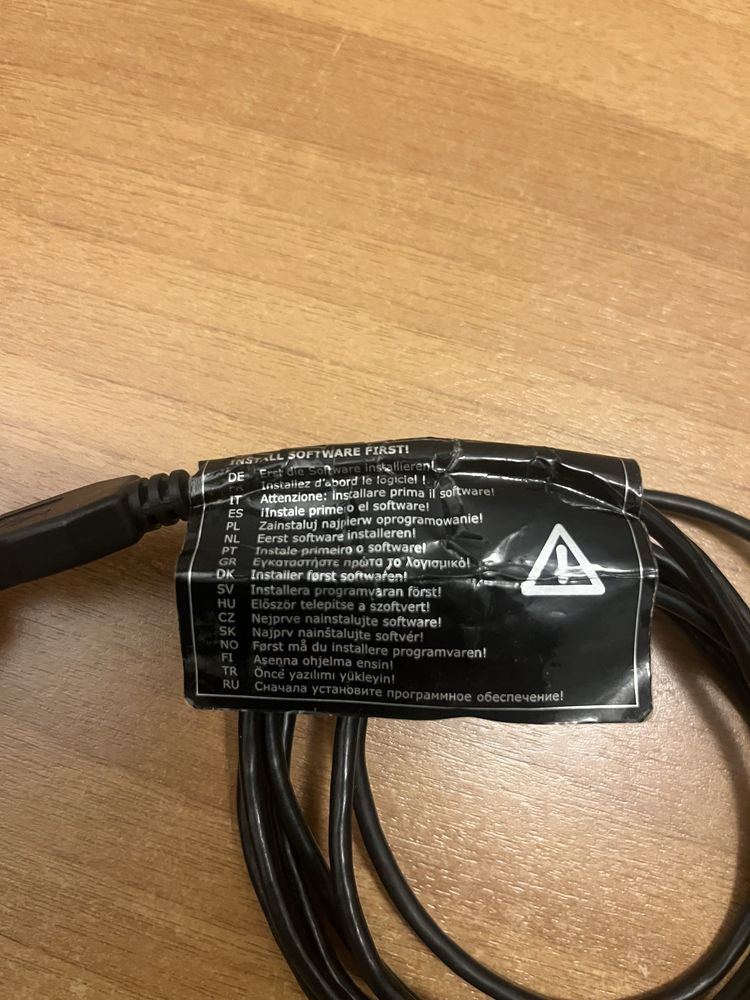 Webcam Trust 14383-02 USB – 5V, compactă, ideală pentru apeluri video