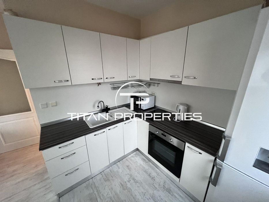 Дава се под наем Тристаен апартамент в Бургас, Изгрев - 92 кв.м за 612 € - Снимка #3