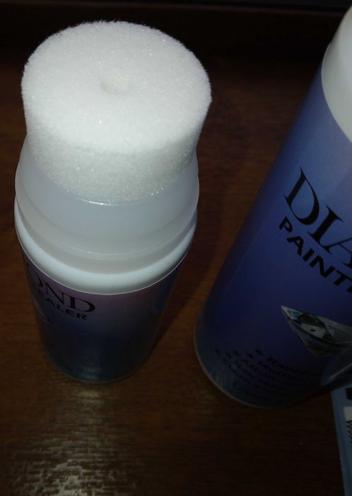 Лепило за диамантени гоблени и пъзели