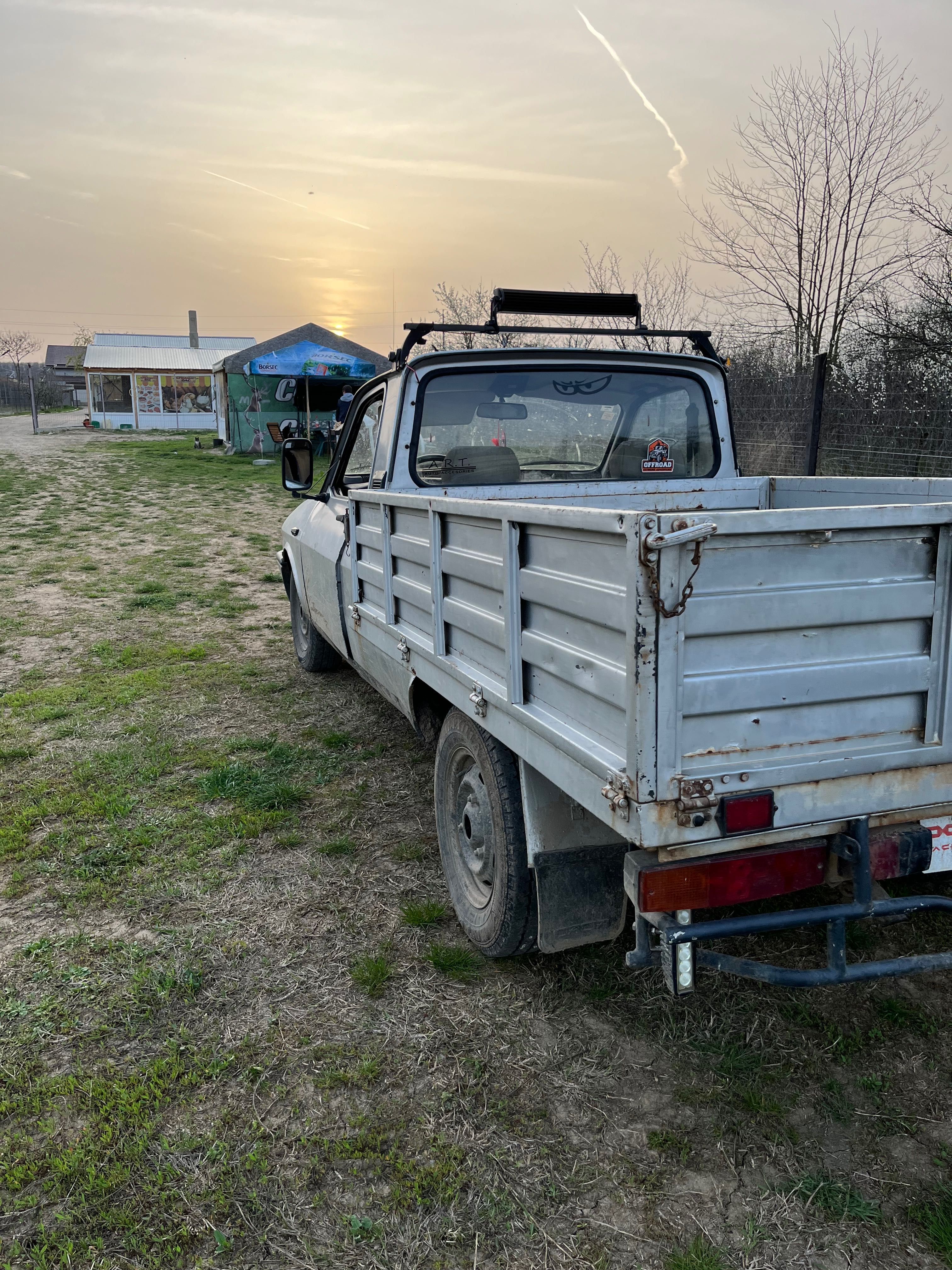 Vând camionetă pentru câmp (fără acte)