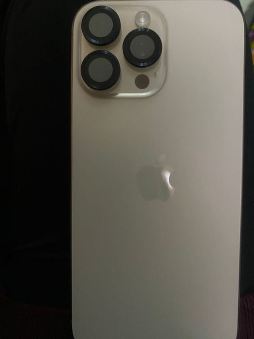 IPhone 16 pro max , на гарантии