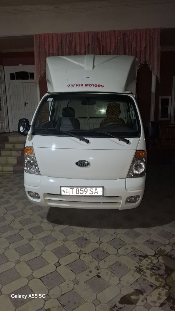 Kiya bongo3   13000$