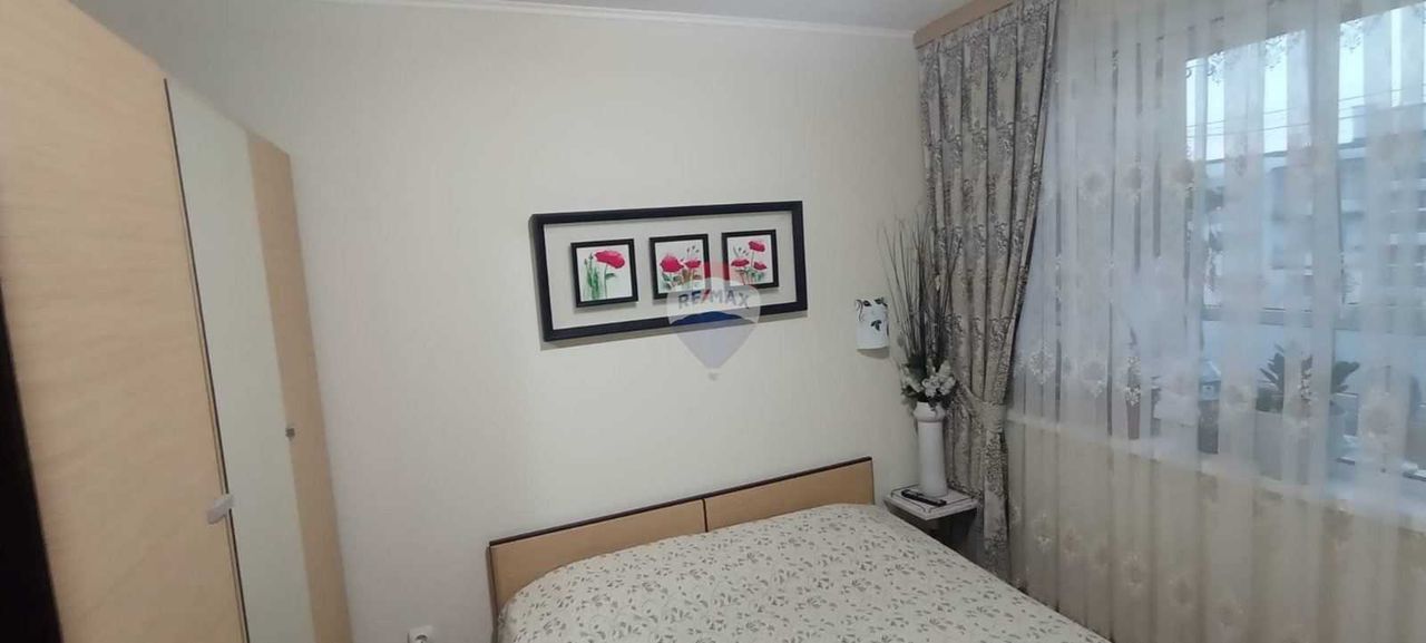 Продава се Двустаен апартамент в Варна, Левски - 68 кв.м за 2324 €/кв.м - Снимка #13