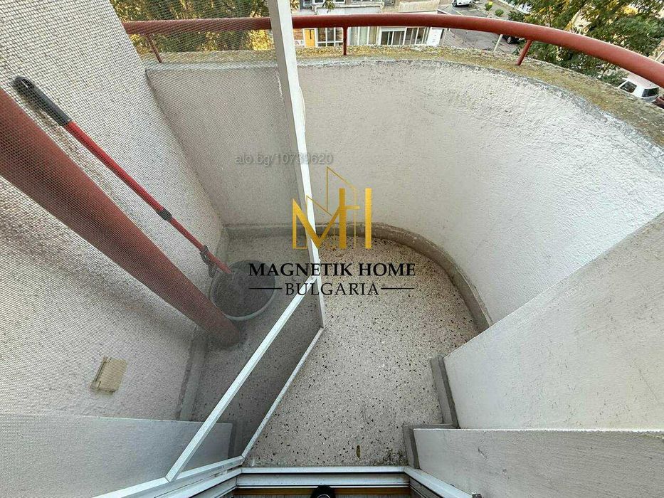 Дава се под наем Двустаен апартамент в Бургас, Център - 67 кв.м за 510 € - Снимка #10