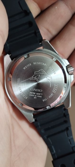 Casio MDV-106 Duro