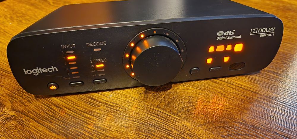 Logitech Z 906 fără  telecomanda