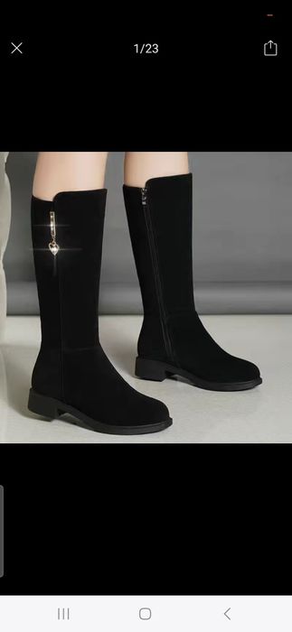 Продам новые зимние красивые сапоги