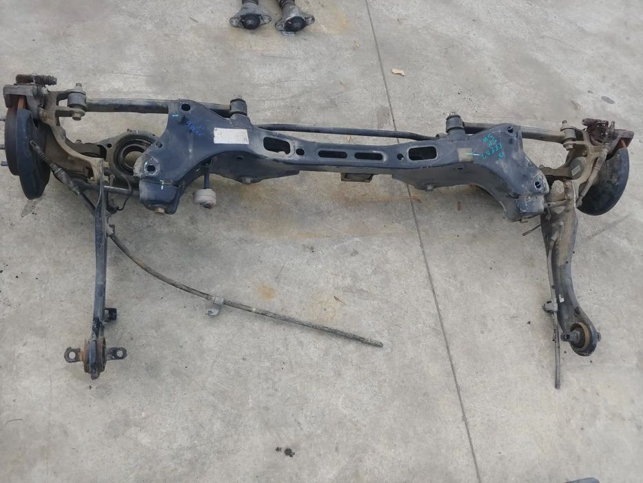 punte spate  kia ceed 2  break dupa 2012