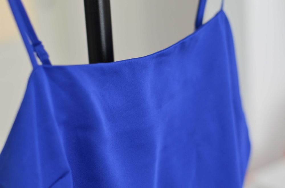 Top albastru roial, S