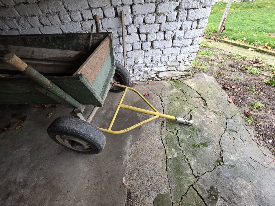 Каруца с теглич за автомобил