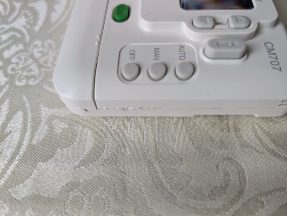 Termostat de ambient programabil HONEYWELL CM707 Cronotermostat