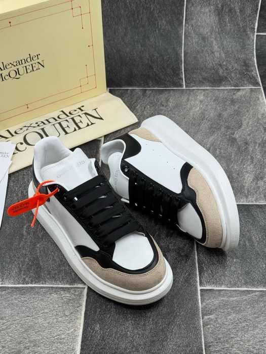 Adidasi Alexander Mcqueen noi !!! Marimi 40/44 !!!