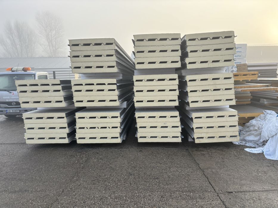 PANOU Sandwich 12% Discount la peste 500 mp!