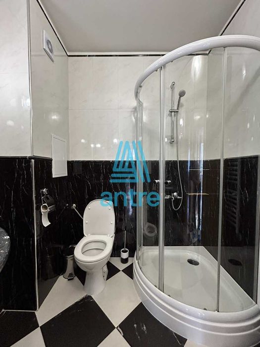 Дава се под наем Двустаен апартамент в София, Център - 72 кв.м за 850 € - Снимка #9