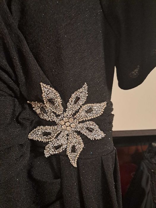 Vand rochie de ocazie