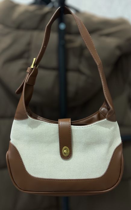 Сумка на низком ремешке