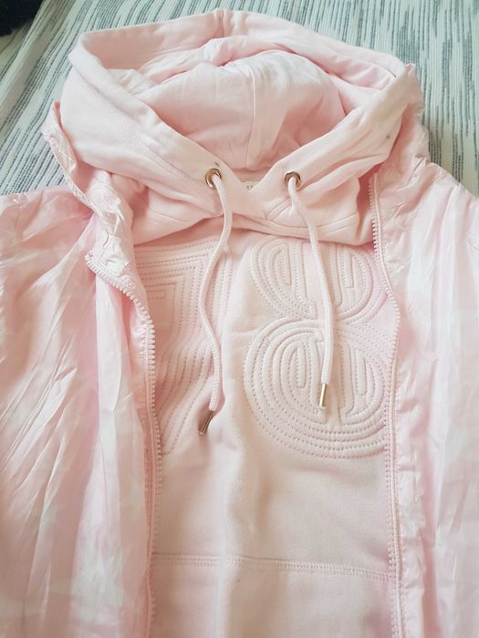 Geaca si hanorac roz superbe