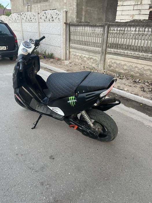 Vând malaguti f12 și trotineta electrica kaabo MANTIS
