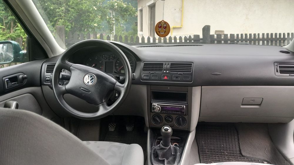 Volkswagen Bora 1.9 SDi