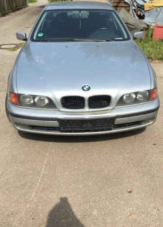 БМВ Е39 BMW E39 525 TDS