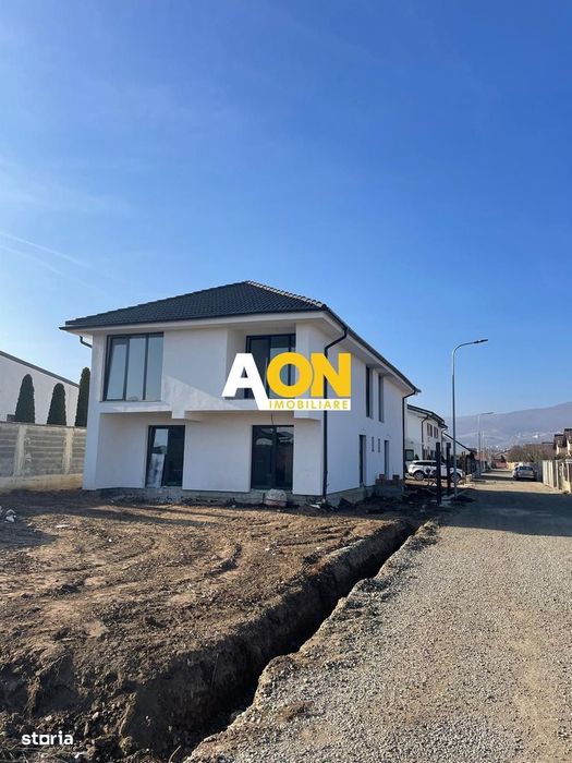 De vanzare 1/2 duplex finisat, 4 camere, 326mp teren, Cetate