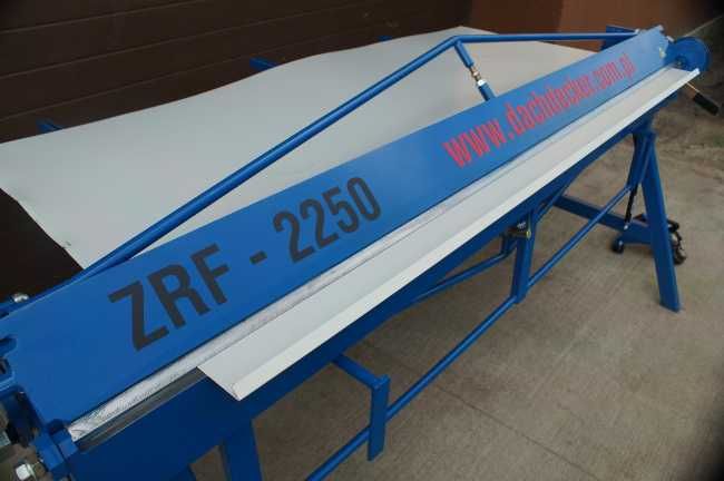 Abkant ZRF 2250/1,2 mm Dachdecker