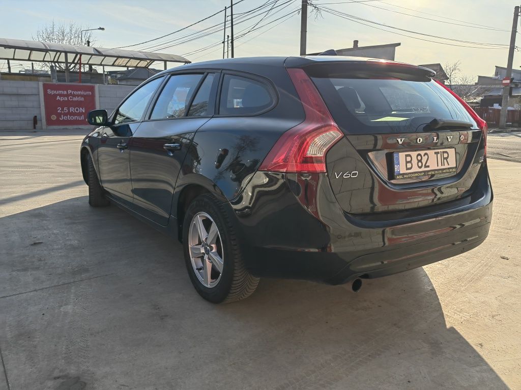 Volvo V60 decembrie 2014 Automata