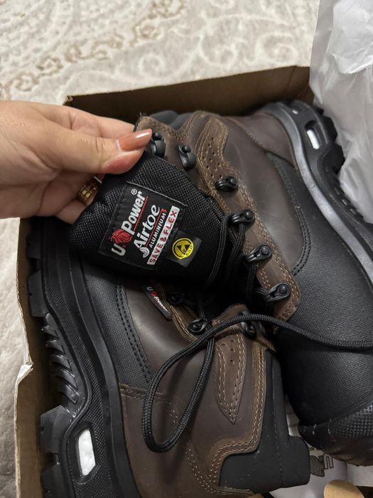 Bocanci de protectie U Power