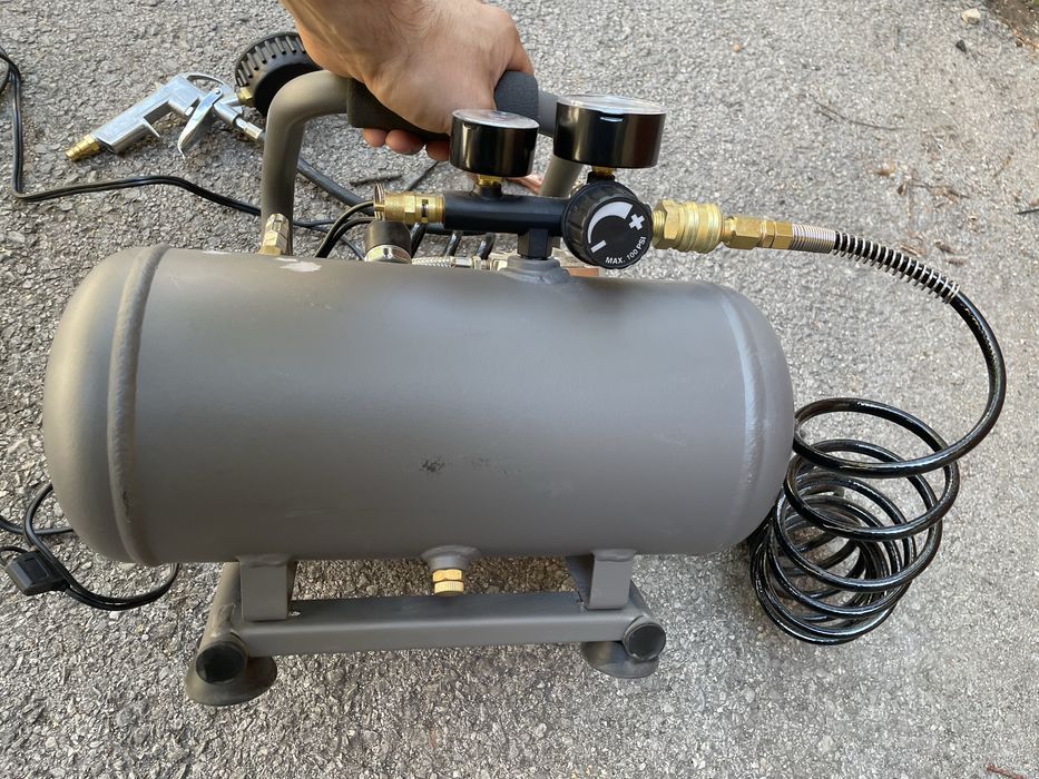 Компресор за въздух 12v