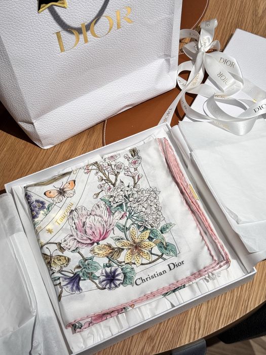 Шал Dior 90/90 коприна