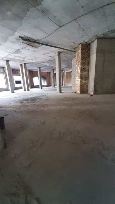 Срочно продаётся нежилой помещения 400м2 Яккасарой