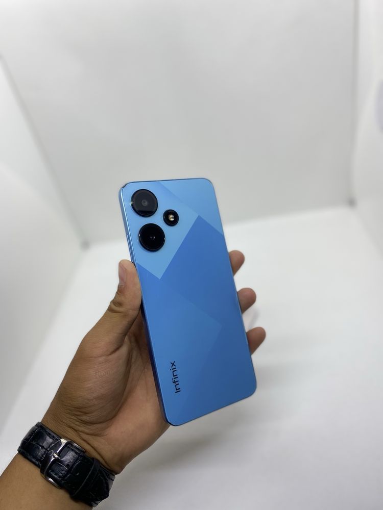 Infinix Hot 30i.